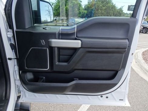 Used 2018 Ford F150 Lariat w/ Equipment Group 502A Luxury image 17