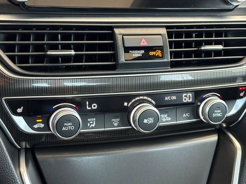 Certified 2022 Honda Accord Sport image 24