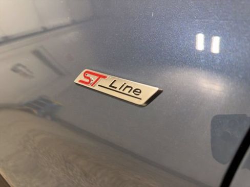 New 2026 Ford Explorer ST-Line w/ ST-Line Street Pack AWD/4WD image 9