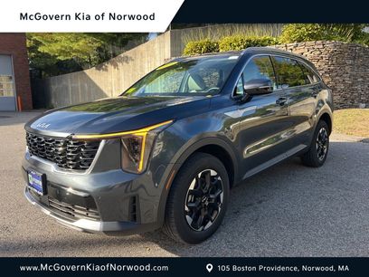 Certified 2025 Kia Sorento S