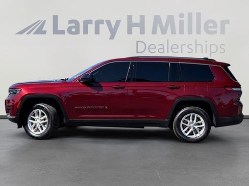 Used 2022 Jeep Grand Cherokee L Laredo w/ Luxury Tech Group I RWD image 2