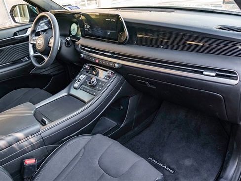 Used 2025 Hyundai Palisade Calligraphy image 26