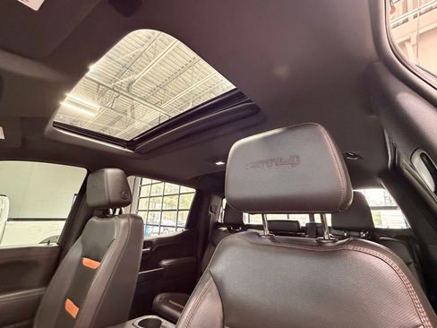 Used 2021 GMC Sierra 1500 AT4 w/ AT4 Premium Package AWD/4WD image 30