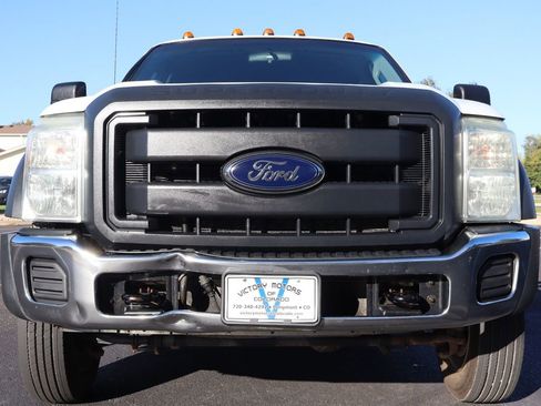 Used 2012 Ford F550 XL w/ Payload Upgrade Pkg image 13