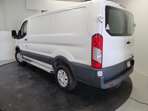 Used 2018 Ford Transit 250 130 Low Roof w/ Exterior Upgrade Package image 6