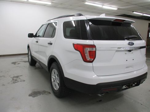 Used 2016 Ford Explorer 4WD image 4