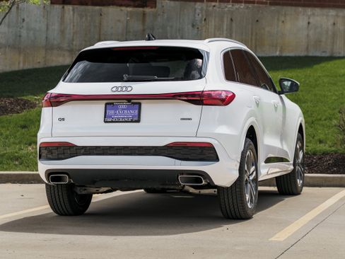 New 2026 Audi Q5 Premium image 4