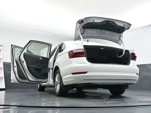 Used 2019 Volkswagen Jetta S image 30