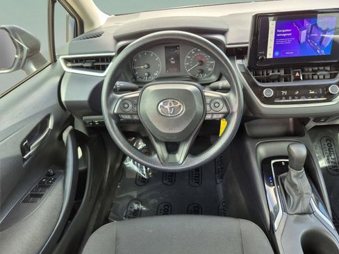 Used 2024 Toyota Corolla LE FWD image 12