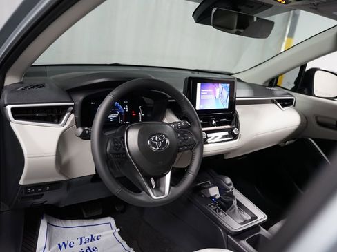 New 2026 Toyota Corolla Cross LE image 11