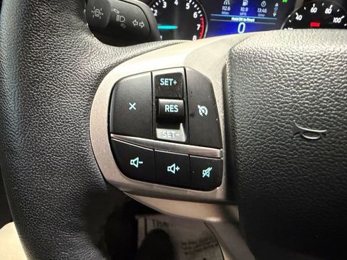 Used 2024 Ford Explorer XLT w/ Equipment Group 202A image 16