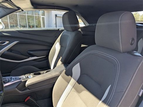 Used 2023 Chevrolet Camaro LT image 14