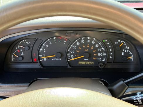 Used 2000 Toyota Tundra SR5 image 18