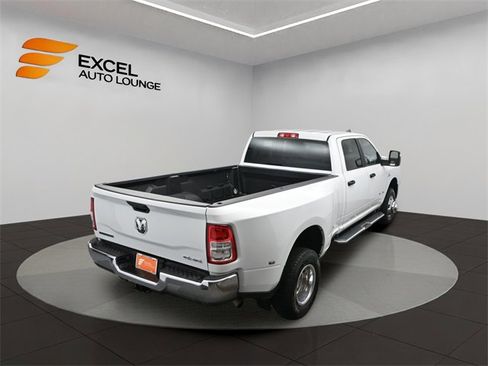 Used 2024 RAM 3500 Big Horn image 39