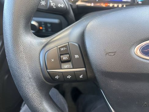 Used 2021 Ford Escape SE image 24