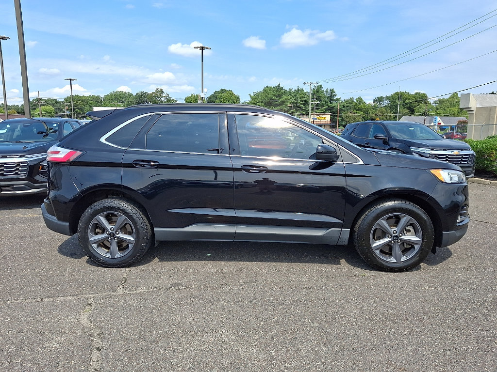 Used 2022 Ford Edge SEL w/ Sport Appearance Package AWD/4WD image 13