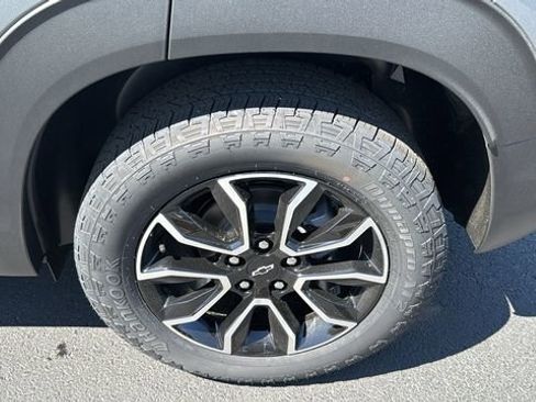 New 2025 Chevrolet TrailBlazer ACTIV w/ Driver Confidence Package FWD image 23