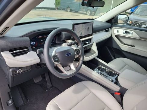 New 2026 Ford Explorer Active AWD/4WD image 19
