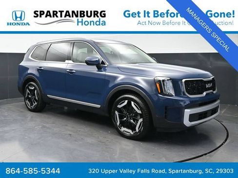 Used 2024 Kia Telluride EX AWD/4WD image 1