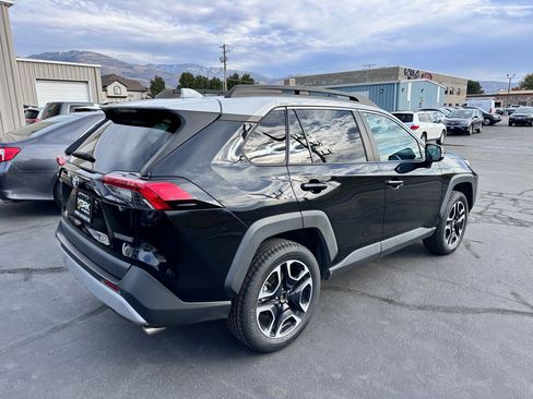 Used 2019 Toyota RAV4 Adventure image 3