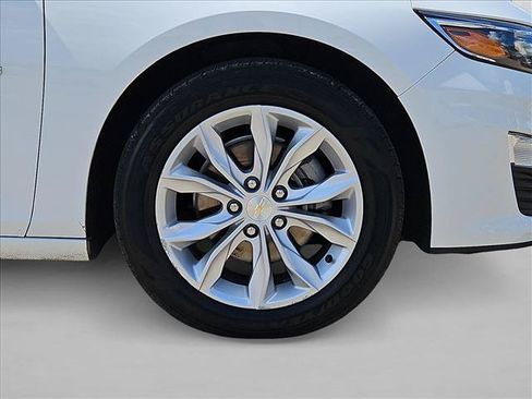 Used 2025 Chevrolet Malibu LT FWD image 22
