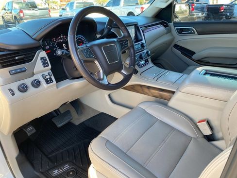 Used 2019 GMC Yukon Denali w/ Open Road Package image 37