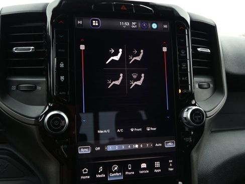 New 2026 RAM 2500 Tradesman AWD/4WD image 17