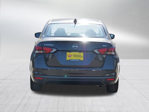 Used 2023 Nissan Versa SV image 6