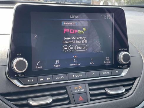 Used 2025 Nissan Altima 2.5 S image 26