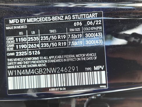 Certified 2022 Mercedes-Benz GLB 250 image 22