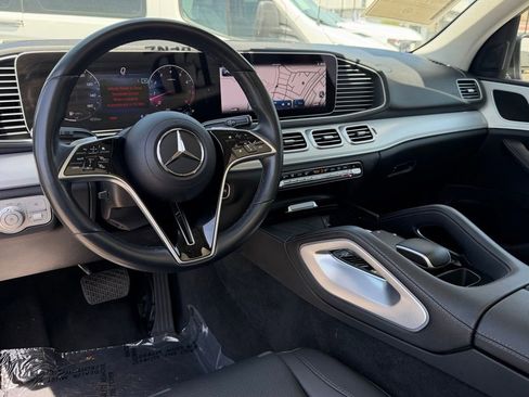 Used 2024 Mercedes-Benz GLE 350 4MATIC image 29