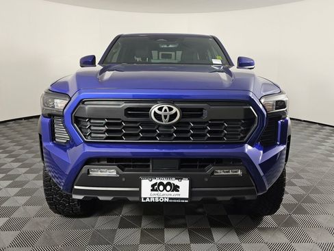 Used 2024 Toyota Tacoma TRD Off-Road w/ TRD Off Road Upgrade Package image 8