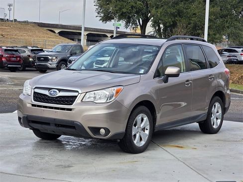 Used 2015 Subaru Forester 2.5i Limited image 7