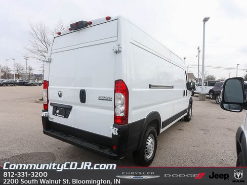 New 2026 RAM ProMaster 2500 w/ Convenience Group image 8