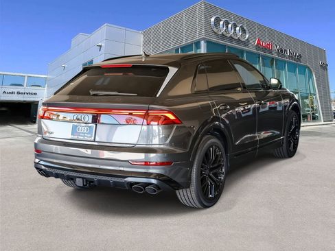 New 2026 Audi SQ8 Premium Plus image 4