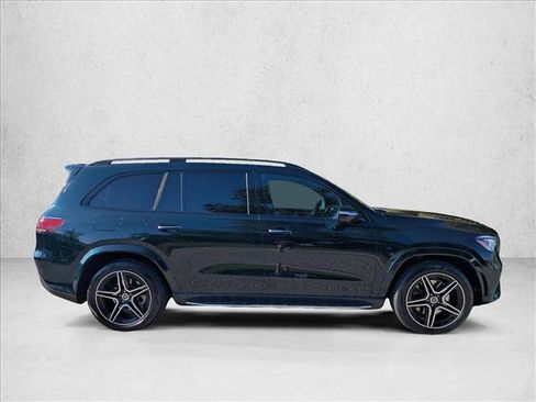 Certified 2022 Mercedes-Benz GLS 450 4MATIC image 4