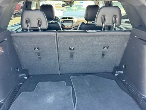 Certified 2021 Chevrolet TrailBlazer ACTIV w/ Technology Package FWD image 12