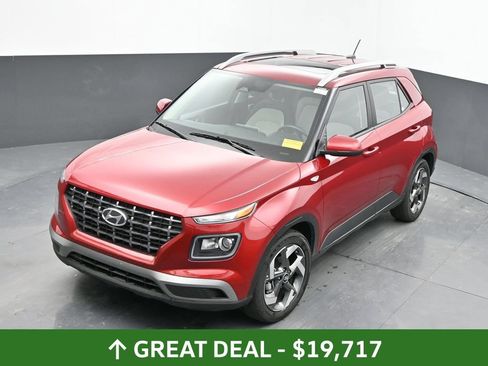 Used 2025 Hyundai Venue SEL FWD image 58