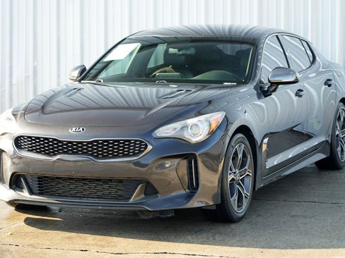 Used 2020 Kia Stinger GT-Line image 42