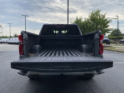 Used 2023 Chevrolet Silverado 1500 LTZ w/ Technology Package AWD/4WD image 11
