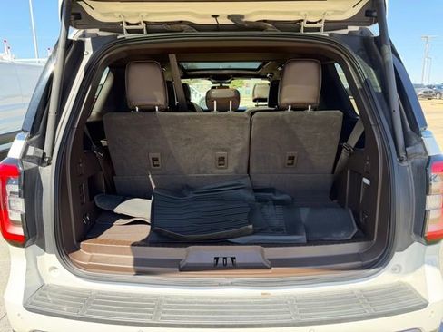 Used 2022 Ford Expedition King Ranch image 9