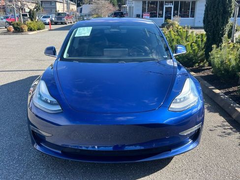 Used 2018 Tesla Model 3 image 5
