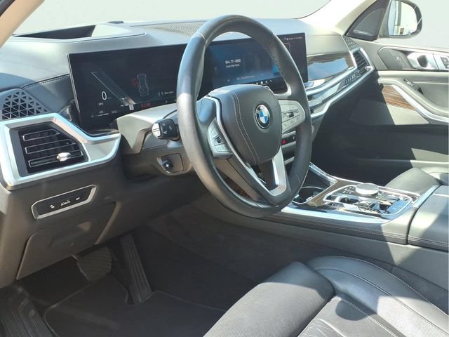 Used 2025 BMW X7 xDrive40i AWD/4WD image 6