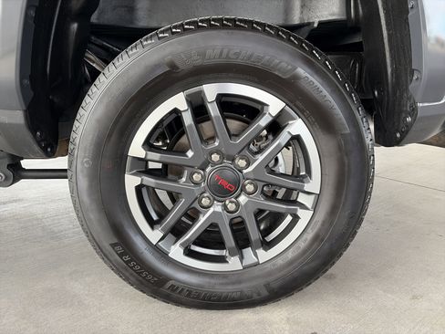 Certified 2025 Toyota Tacoma TRD Sport image 11