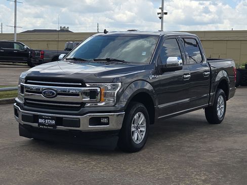 Used 2020 Ford F150 XLT w/ Equipment Group 301A Mid RWD image 9