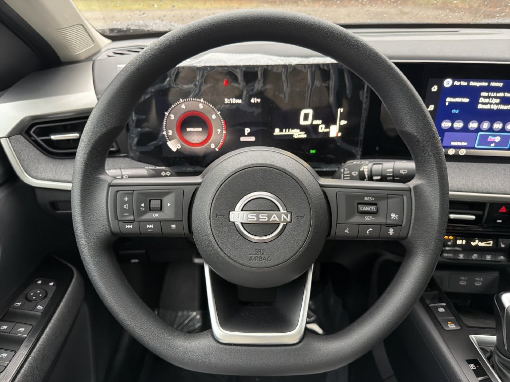 Certified 2026 Nissan Kicks SV w/ SV Premium Package AWD/4WD image 30
