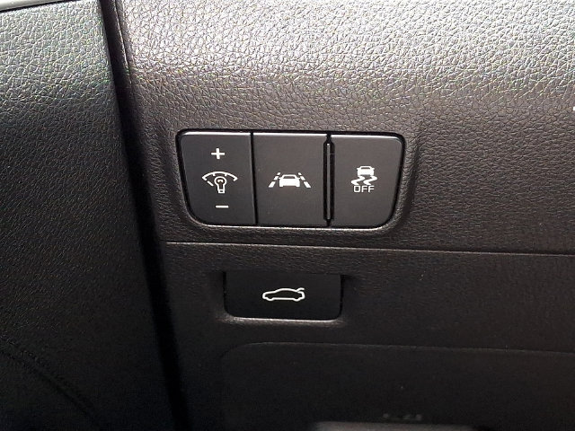 Used 2023 Kia K5 LXS FWD image 24