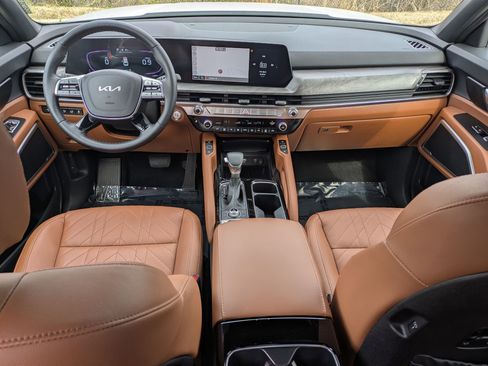 Used 2025 Kia Telluride EX X-Line image 23