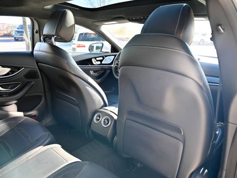 Used 2022 Mercedes-Benz AMG GT 53 image 47