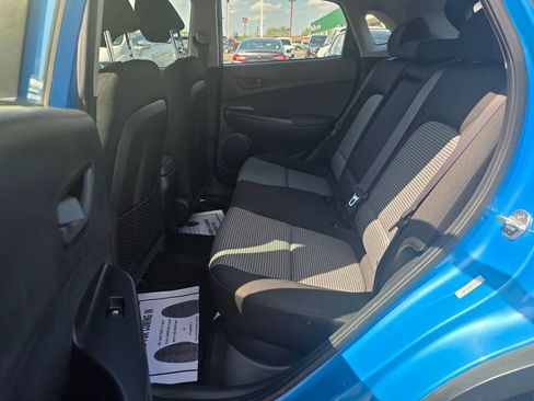 Used 2018 Hyundai Kona SE image 11